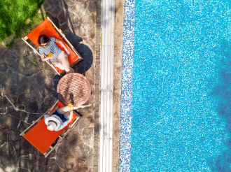 Retirement planning concept highlighting risks of waiting for higher interest rates